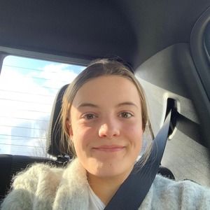 Meet your Posher, Jasmine